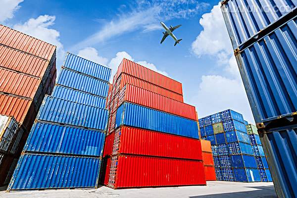 集裝箱吞吐量持續(xù)增長，航運(yùn)業(yè)指標(biāo)不斷向好