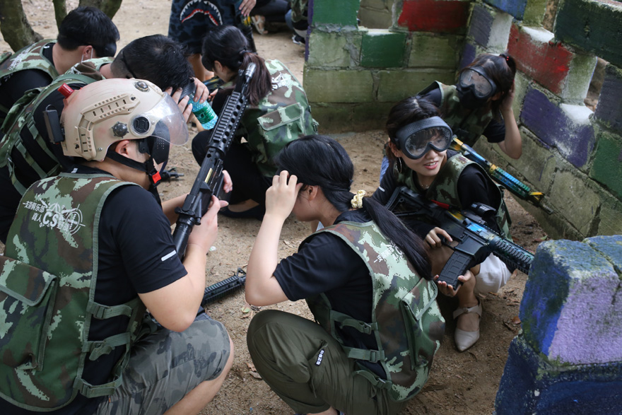 紐酷國(guó)際CS體驗(yàn)