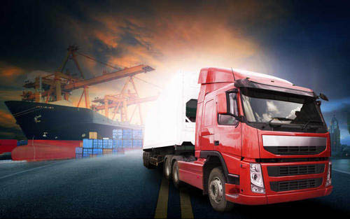 紐酷國際FBA?？? /> 
</div>
<br />
EMC定提快船稍微慢一點(diǎn)，紐酷國際開通的美西拆柜快卡就是采用這種船，美西時(shí)效是16-22天左右，美東參考時(shí)效大概是23-30天看距離遠(yuǎn)近。價(jià)格要比美森和以星快船要便宜一些。<br />
<br />
<br />
紐酷國際的優(yōu)勢是卡派，海外倉采用7*24小時(shí)輪班制度，周末照常拆柜貼標(biāo)，卡車派送的時(shí)效要比大部分同行要快一些。時(shí)效媲美海派，而疫情期間本地UPS快遞人手不足，時(shí)效有時(shí)還不如我們的卡派穩(wěn)定。<br />
<br />
<br />
還有一種是用普船的這種運(yùn)費(fèi)最便宜，對(duì)于時(shí)效沒有很高要求的亞馬遜賣家這是非常劃算的渠道。<br />
<br />
<br />
<br />                        </div>
                    </div>
                    <div   id=